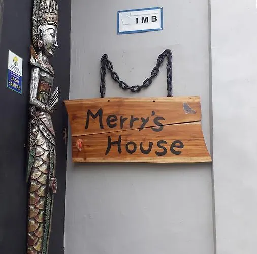 Merry's House Habitación en casa particular Canggu